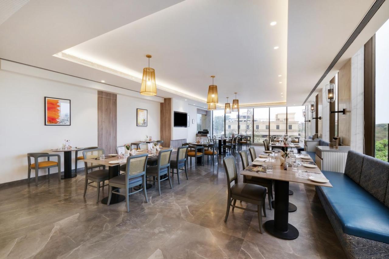7 Apple Hotel Mahape, 纳威孟买 外观 照片